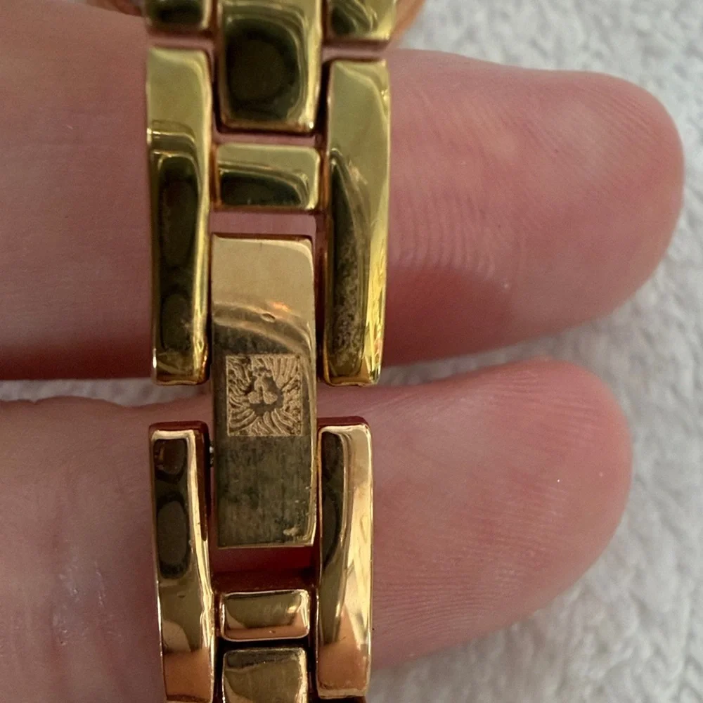 Anne Klein anne klein